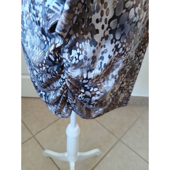 Dressbarn Women’s Blouse Tunic  Animal Print Abstract Dolman Sleeve  V-Neck 1X - Picture 4 of 15